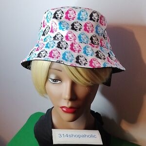 Reversible Marilyn Monroe Bucket Hat